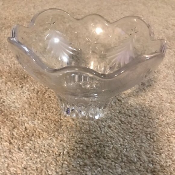 NWT Set of 2 Mikasa Pieces in Boxes - Picture 2 of 4